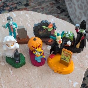 Halloween Simpsons Burger king Toys